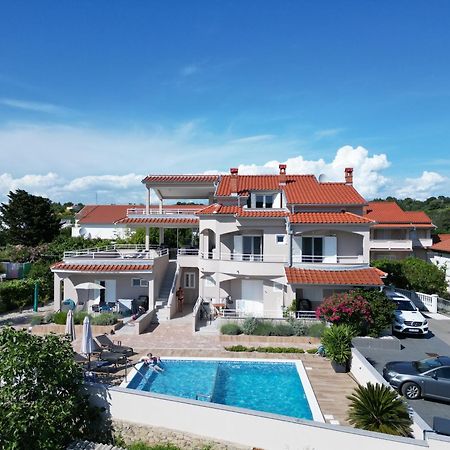 Villa Gehl Лопар Экстерьер фото