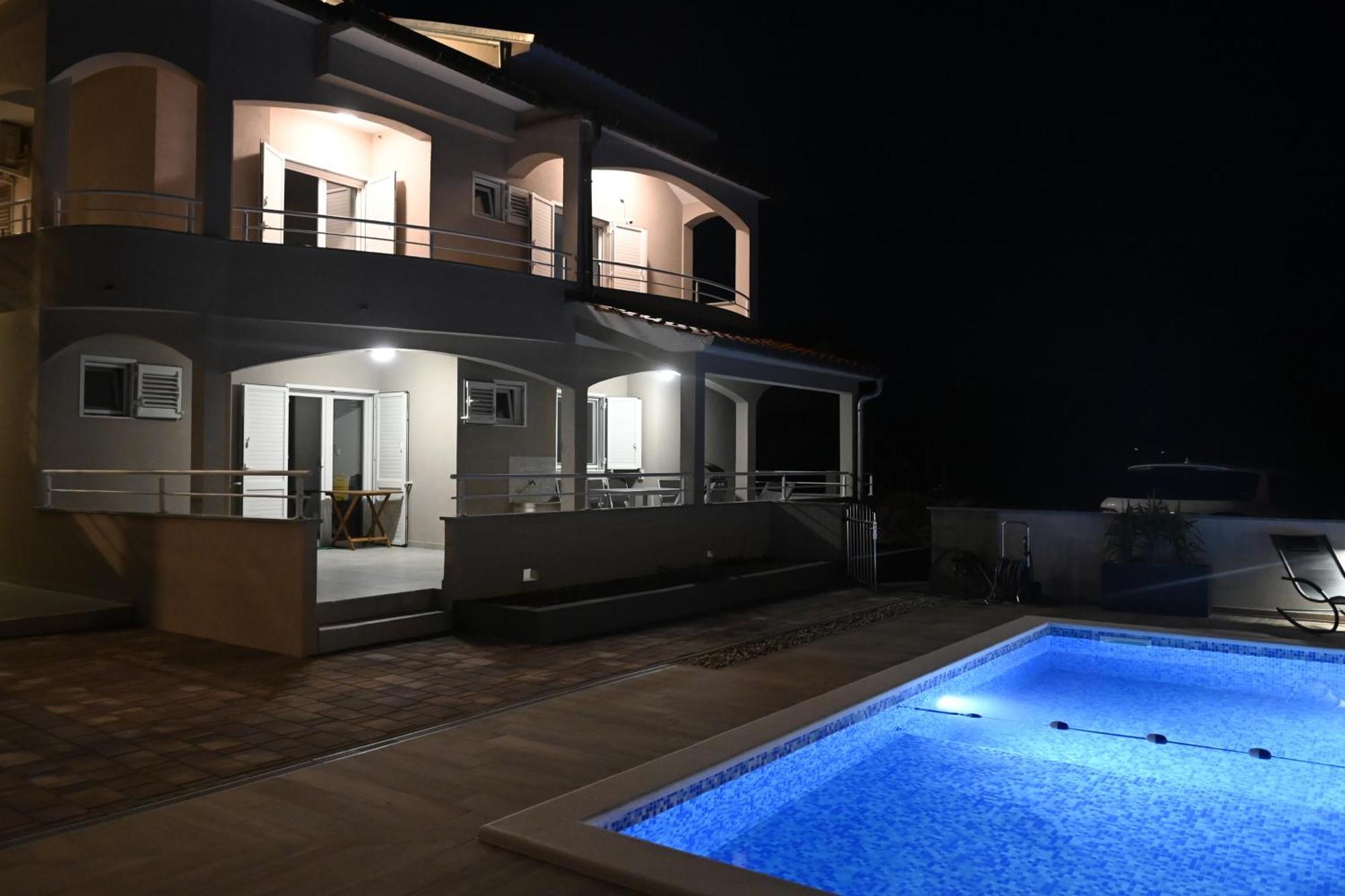 Villa Gehl Лопар Экстерьер фото